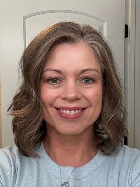 Meet your Posher, Julie